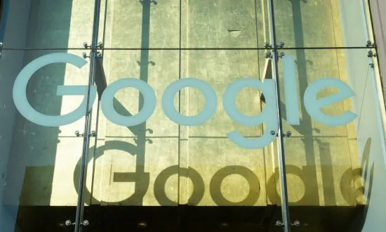 Man’s Fall Down Staircase Captured on Google Street View