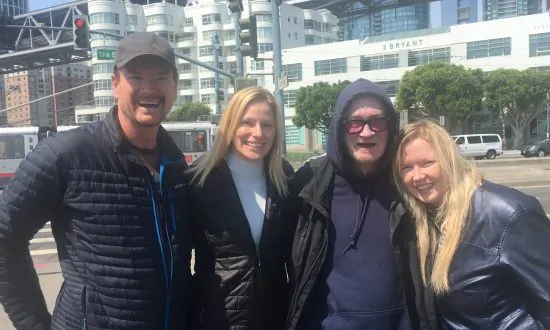 This Nonprofit Helps Homeless People Reunite With Long-Lost Loved Ones