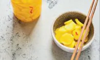 Takuan (Pickled Daikon Radishes)