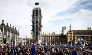 Hundreds of Thousands March in London to Demand New Brexit Referendum