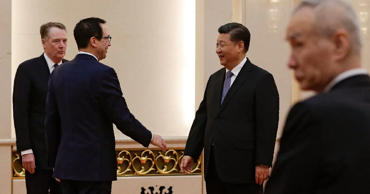U.S. Treasury Secretary Steven Mnuchin, second from left, talks with Chinese President Xi Jinping as U.S. Trade Representative Robert Lighthizer, left, and Chinese Vice Premier Liu He, right, look on before their meeting at the Great Hall of the People in Beijing, China Feb. 15, 2019. (Andy Wong/Pool via Reuters)