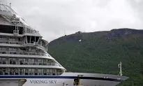US Passengers Describe Desperate Wait for Rescue as Cruise Ship Tilts and Floods