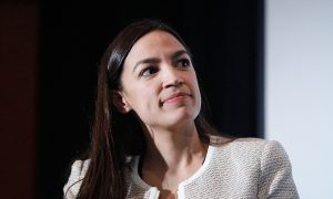 Ocasio-Cortez Blasts GOP for Planning Vote on Her Green New Deal