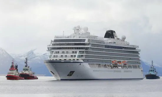 Norway Opens Probe Into Why Cruise Ship Ventured Into Storm