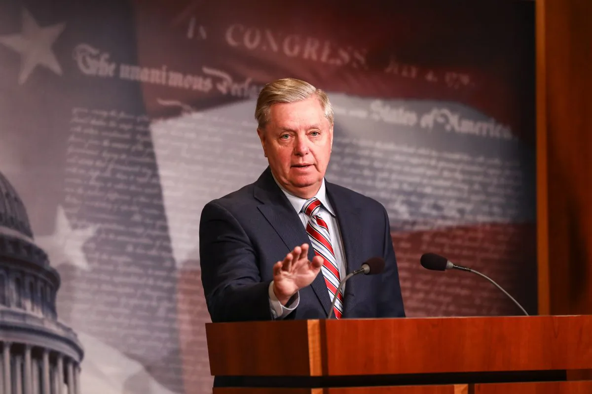 Sen. Lindsey Graham (R-S.C.) speaks to media about the Mueller report at the Capitol in Washington in March 25, 2019. (Charlotte Cuthbertson/The Epoch Times)
