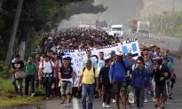New Migrant Caravan Forms With 700 Cubans, Heads Towards U.S.