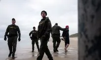 Obama’s DHS Secretary Jeh Johnson Acknowledges ‘Crisis’ at the Southern Border
