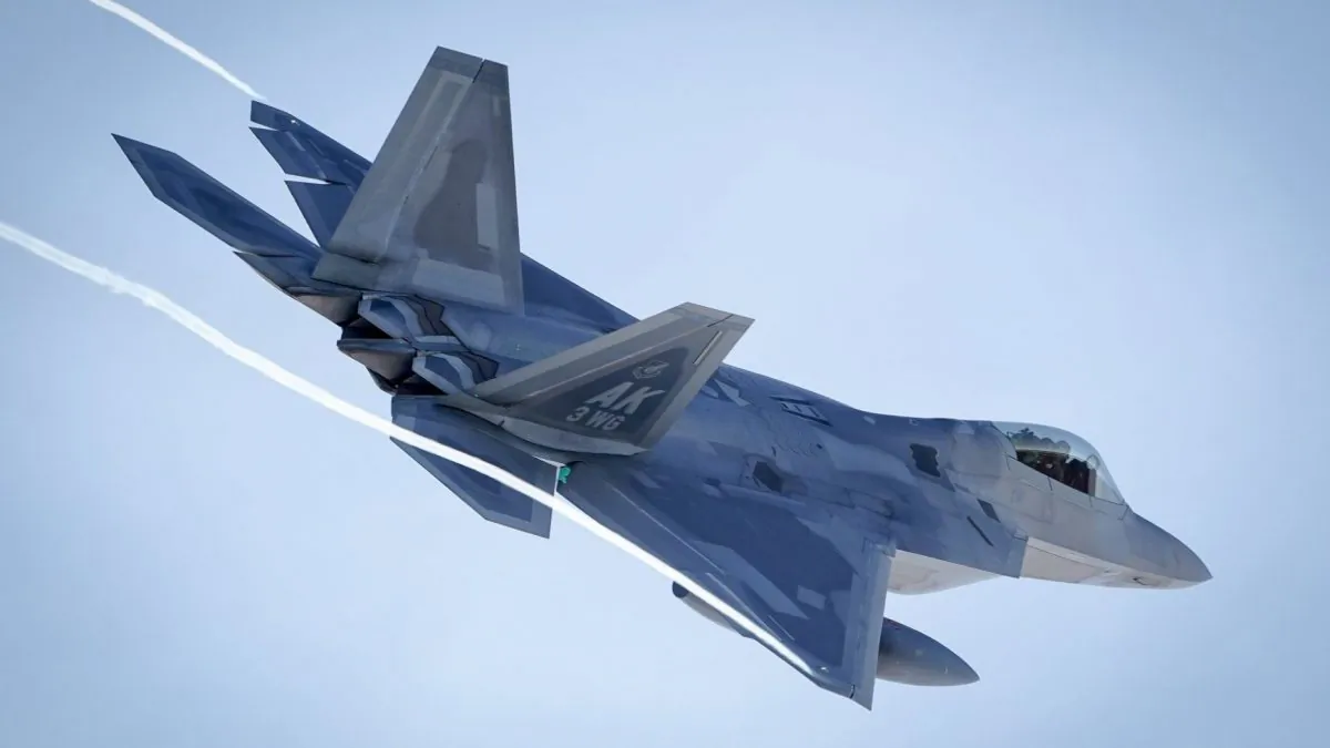 An F-22 Raptor in Alaska (Facebook/3rd Wing @JBER3WG - USAF)