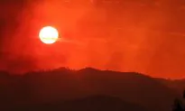Video Shows the Elusive ‘Crown Flash’ in the Sky