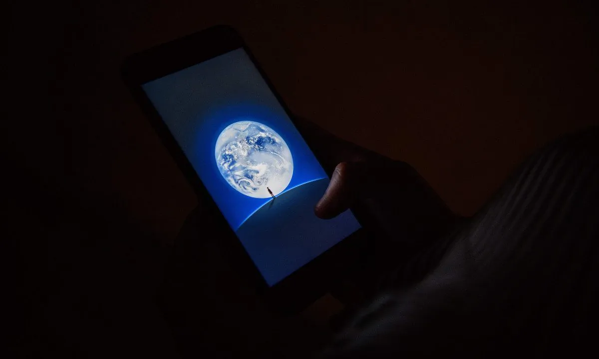 The loading screen for WeChat. (Anthony Wallace/AFP/Getty Images)