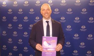 Toronto City Councillor Recommends Shen Yun to Everyone