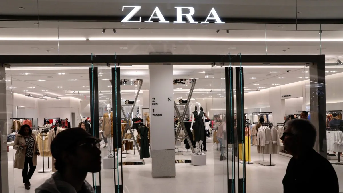 People shop at a Zara store during the grand opening of The Hudson Yards development, a residential, commercial, and retail space on Manhattan's West side in New York City on March 15, 2019. (Brendan McDermid via Reuters)