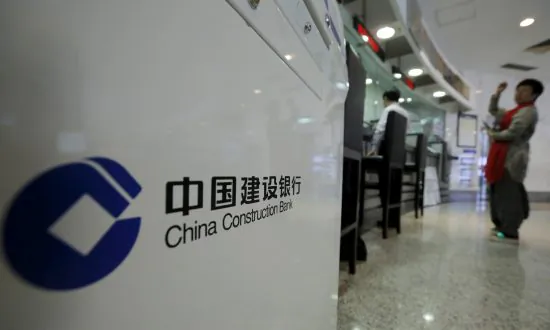 China’s Top Banks Warn of ‘Fragile’ Bad Loans as Economy Slows