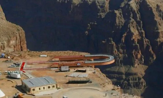 Tourist Taking Photos Dies in Fall at Grand Canyon