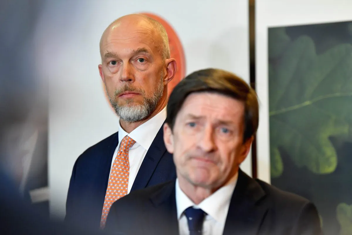 Swedbank's Acting CEO Anders Karlsson and Chairman of the Board Lars Idermark attend a news conference in connection with Swedbank's Annual General Meeting in Stockholm, Sweden March 28, 2019. TT News Agency/Henrik Montgomery/via REUTERS ATTENTION EDITORS - THIS IMAGE WAS PROVIDED BY A THIRD PARTY. SWEDEN OUT. NO COMMERCIAL OR EDITORIAL SALES IN SWEDEN.