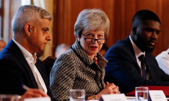 UK Parliament Fails to Find Majority for Any Softer Brexit Option