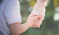 $53,000 Raised for Teen in Foster Care Who Wants to Be Adopted: ‘Anyone Who Will Take Me’