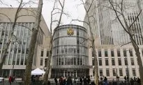 NXIVM Board Member Admits to Enslaving Woman for 2 Years, Threatening Her With Deportation
