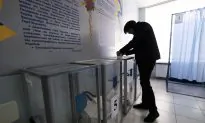 Reflecting Widespread Anti-Establishment Sentiment, Comedian Steals the Show in Ukraine’s Election