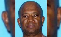 Florida Police Hunt Suspect in ‘Gruesome’ Machete Killings of Wife and Child