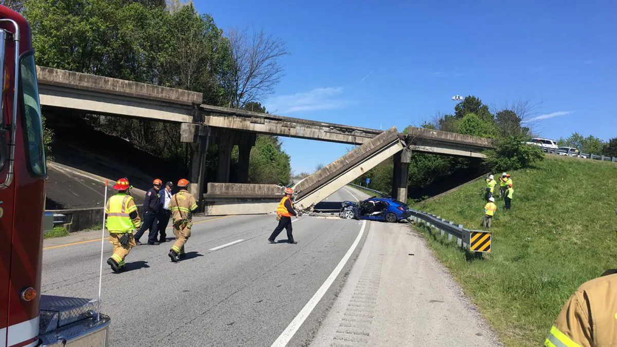 A concrete railing fell from a bridge onto the roadway below in Chattanooga, Tenn., April 1, 2019. (Chattanooga Fire Department via CNN)
