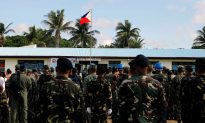 Philippines’ Duterte Tells China to ‘Lay Off’ Island in Disputed Waters