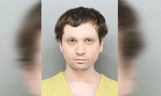 Ex-Convict Charged With Pretending to Be Long-Missing Boy