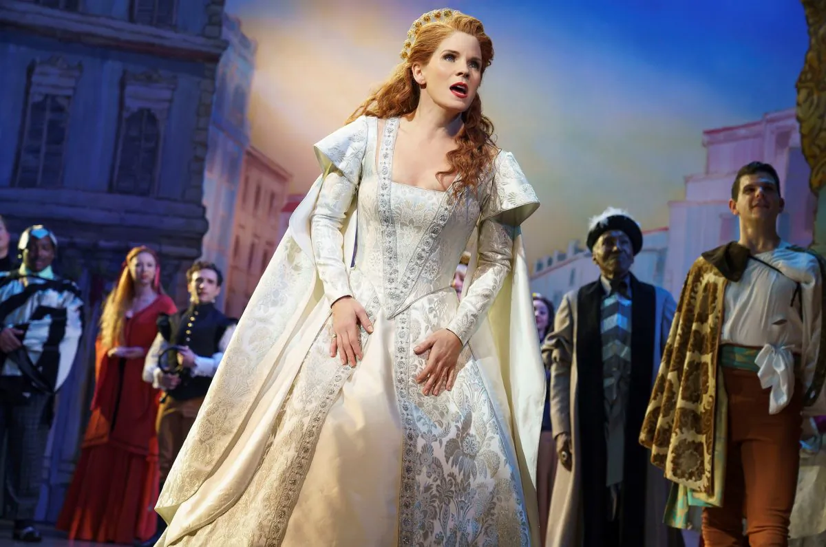Kate (Kelli O'Hara) and the cast of “Kiss Me, Kate.” (Joan Marcus)