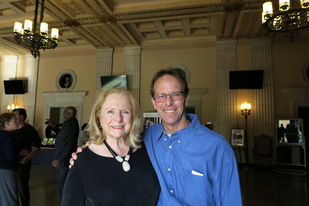 Jim Adams and mother, Sharon McFerran, saw Shen Yun at Bridges Auditorium in Pomona College in Claremont, California, on April 6, 2019. (Michael Ye/The Epoch Times)