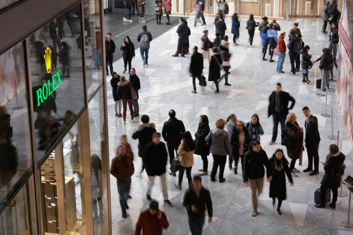 Visitors walk through the newly opened luxury shopping mall at the Hudson Yards development on the West Side of Midtown Manhattan in New York City on March 18, 2019. (Spencer Platt/Getty Images)