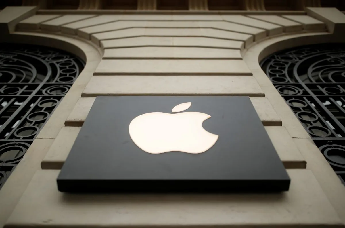 The Apple logo company outside an Apple store in Paris on April 10, 2019. (Christian Hartmann/Reuters)