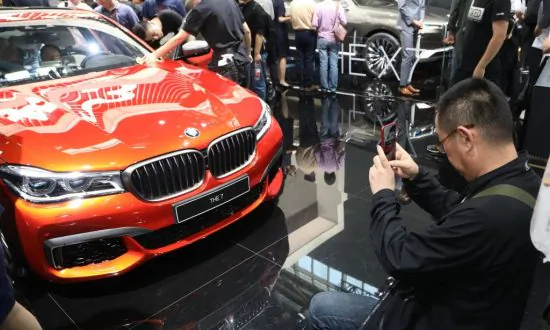 China’s Car Sales Drop in March for 9th Month, Automakers Struggle with Huge Debts