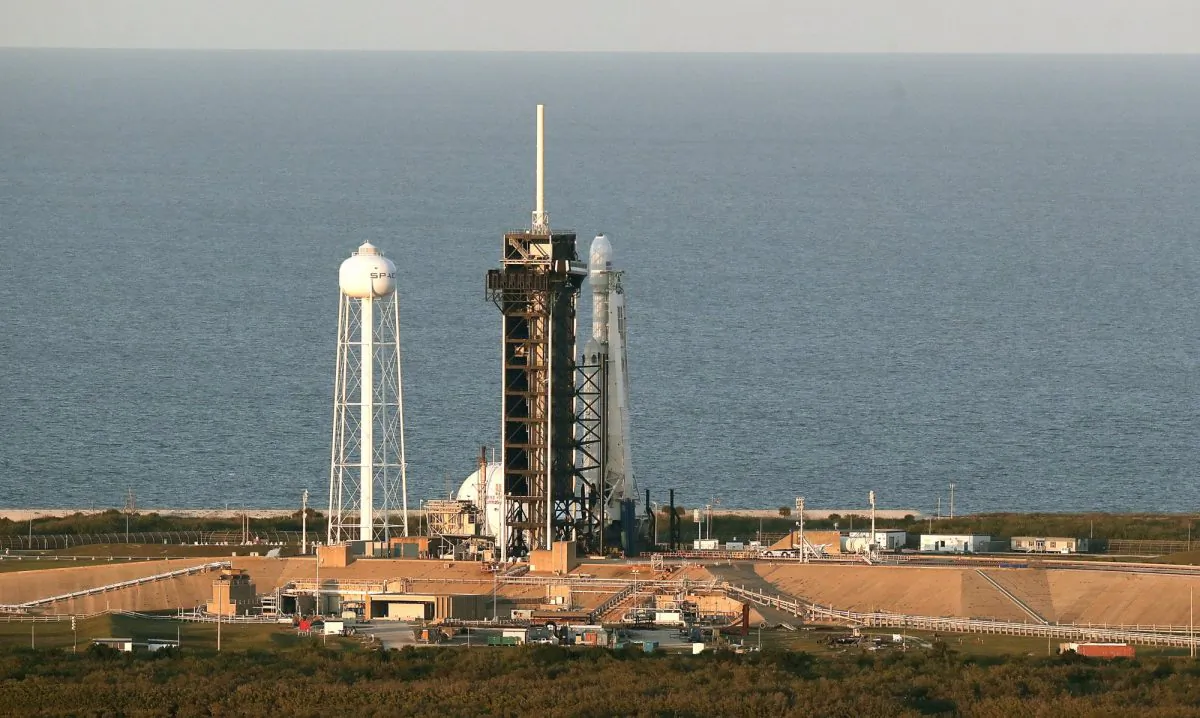 A Falcon Heavy SpaceX rocket sits on pad 39A at the Kennedy Space Center in Cape Canaveral, Fla., on April 10, 2019. (John Raoux/File via AP)
