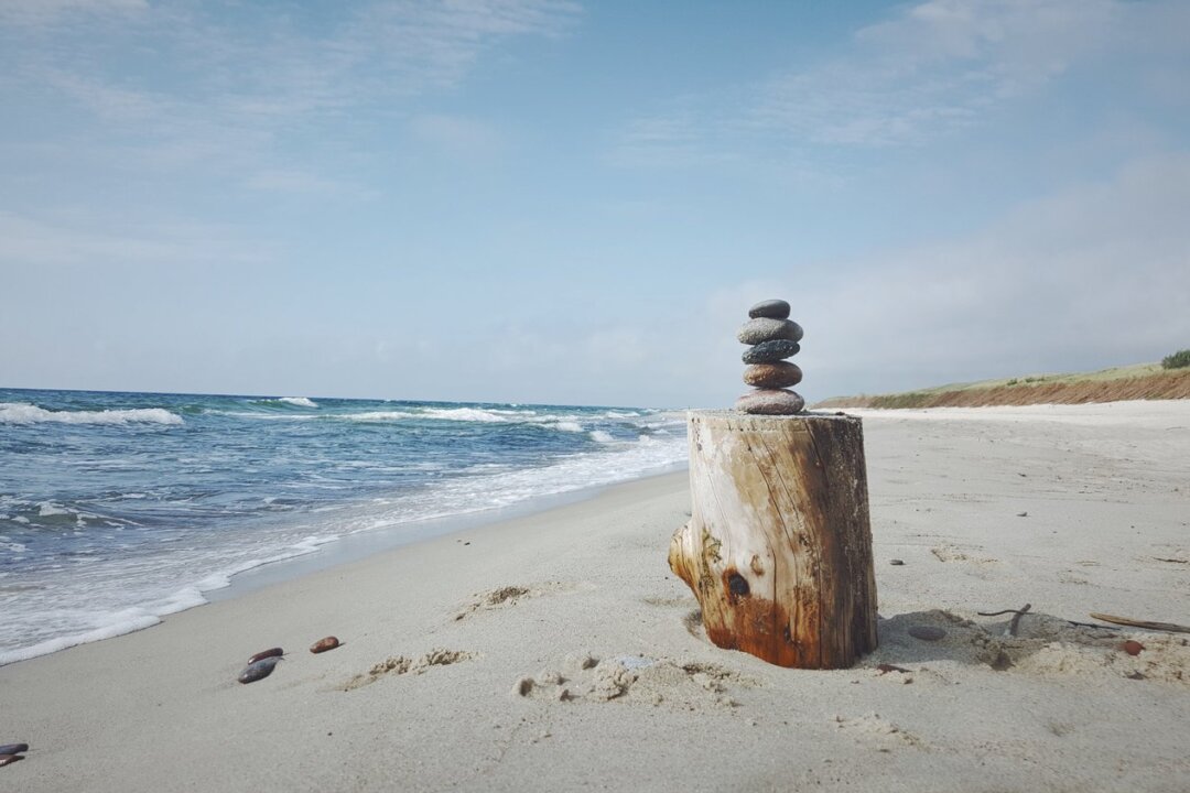 A life of experiences, time in places with loved ones, and energy directed towards meaning, becomes possible as fruitless pursuits are left behind. (Jay Harrington)
