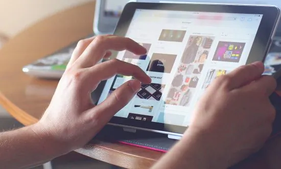 China’s Largest Stock Image Provider Shuts Website After Criticism