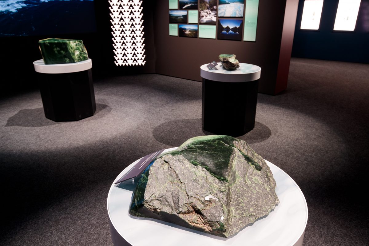 Pounamu greenstone touchstone