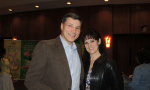 Company Owner Says Shen Yun Is an Enlightening Experience