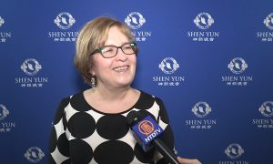 CEO Impressed by Shen Yun’s Efforts to Show ‘What’s Going on in China’