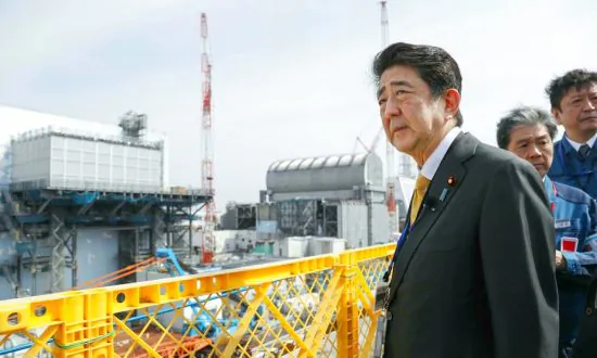Removal of Fuel in Pool at Fukushima’s Melted Reactor Begins