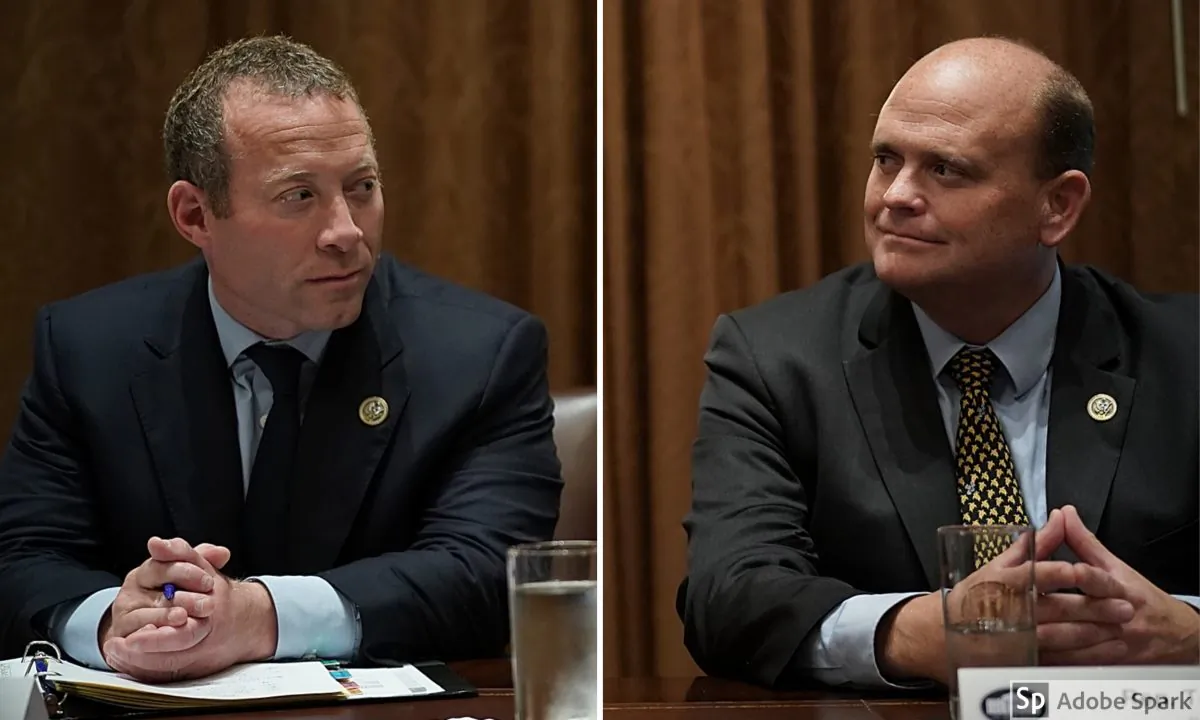 Rep. Josh Gottheimer (D-N.J.) (L) and Rep. Tom Reed (R-N.Y.) in Washington on Sept. 13, 2017.  (BRENDAN SMIALOWSKI/AFP/Getty Images)