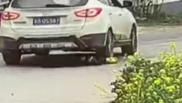 Baby car incident