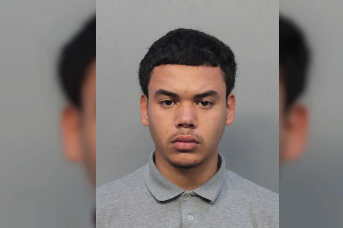 Gianny Sosa-Hernandez, 18, was arrested on April 15 for allegedly wrestling with a fake alligator at a shopping mall, police said. (Miami-Dade County Corrections and Rehabilitation)