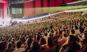 Actress Shocked by Perfection of Shen Yun