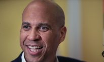 Sen. Booker Crosses Into Mexico to Help Escort Asylum-Seekers to US