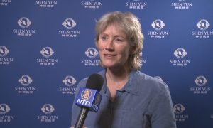 Shen Yun Is ‘Very Enlightening’