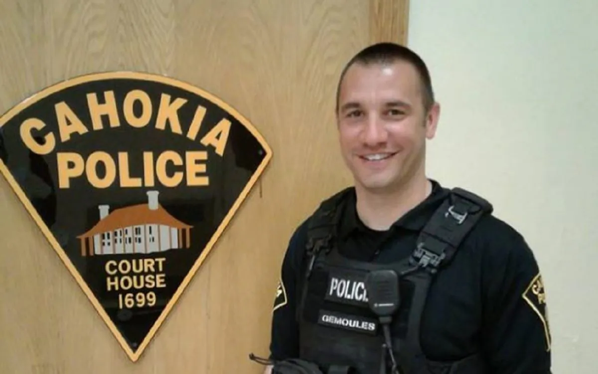 Roger Gemoules, a police officer with the Cahokia Police Department was praised for driving a man caught behind the wheel without a license to a job interview, in Illinois on April 17, 2019. (Francella Jackson/Facebook)