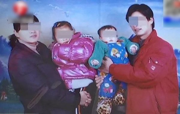 Wu and Luo's family