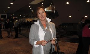 Interior Designer Praises Shen Yun’s Costumes, Sets for Enhancing Storytelling