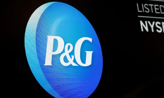 P&G Operating Margin, Grooming Product Sales Dip on Strong Dollar; Shares Drop
