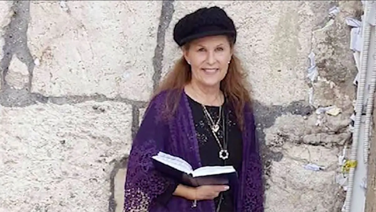 Lori Kaye in an undated photo. (Courtesy of Audrey Jacobs via CNN)